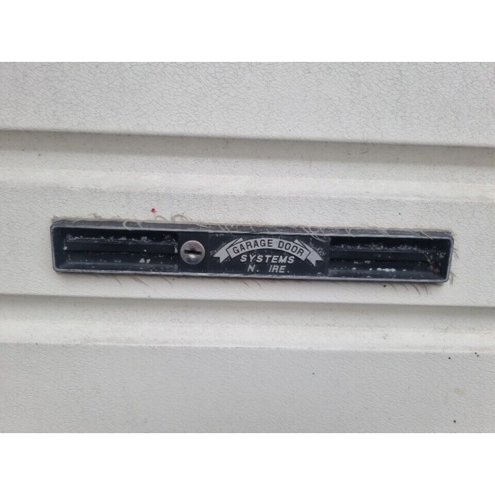 Garage Door Systems GDS Inline Roller Shutter Lock 9.5" - Barrel & 2 Keys